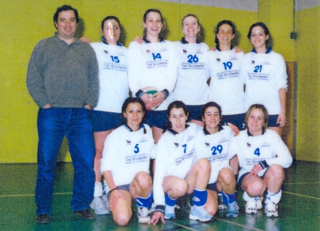 2003/2004: pallavolo femminile